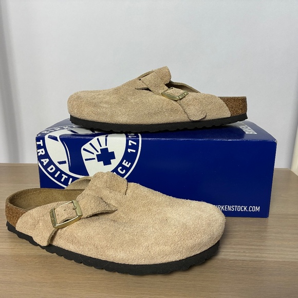 Brand new Birkenstock Boston Clogs in Sandcastle - Picture 1 of 6
